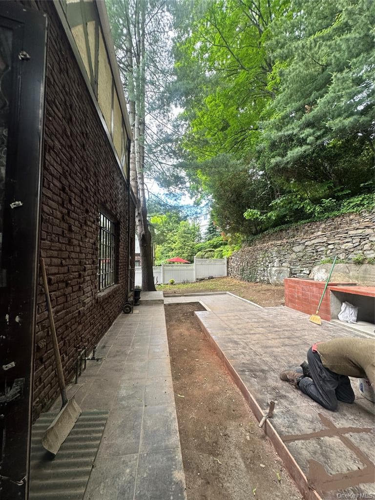 MLS photo